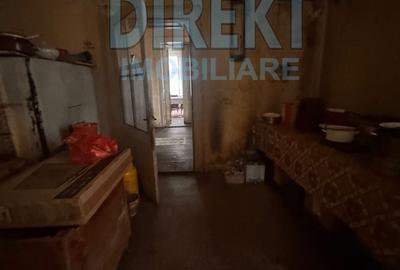 Casă cu 4 camere cu Teren 900 Mp în Central