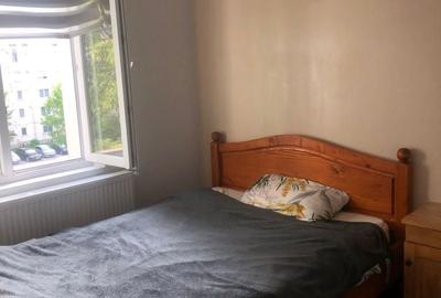 Apartament cu 3 camere decomandat în 7 Noiembrie - 8