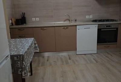 Casă cu 4 camere cu Teren 320 Mp în Tolstoi - 1