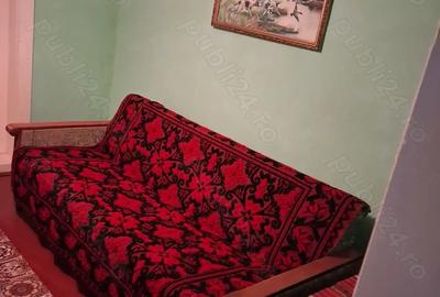 Casă cu 6 camere cu Teren 860 Mp în Tufești - 1
