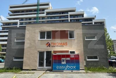Apartament cu 8 camere decomandat, mobilat în Tractorul