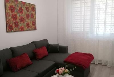 Apartament cu 3 camere decomandat în Central - 2