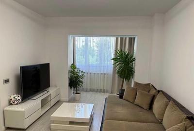Apartament cu 2 camere semidecomandat, mobilat în Ștefan cel Mare
