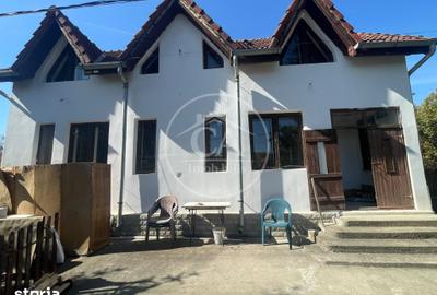 Casă cu 3 camere cu Teren 1520 Mp în Podgoria