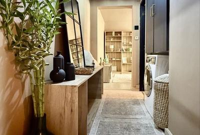 Apartament cu 3 camere semidecomandat în Central - 6