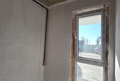 Spațiu comercial, de 95 mp, în Central - 11