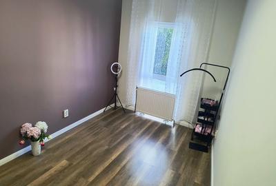 Spațiu comercial, de 45 mp, în Central