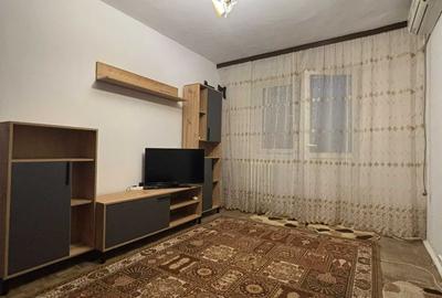 Apartament cu 3 camere semidecomandat în Popoveni