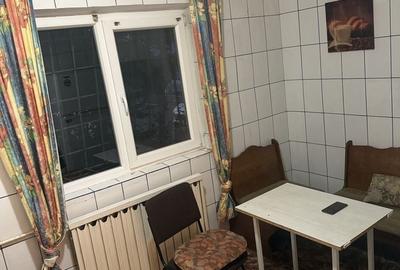 Garsonieră decomandată în Brâncoveanu