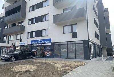 Spațiu comercial, de 70 mp, în Central