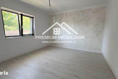 Casă cu 3 camere cu Teren 400 Mp în Central - 2