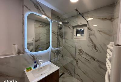 Apartament cu 3 camere decomandat în Tomis III