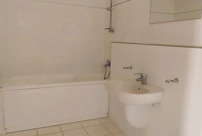 Apartament cu 4 camere semidecomandat în Voluntari - 18