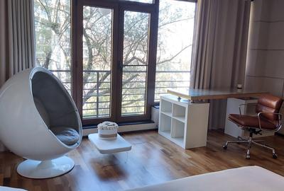 Apartament cu 3 camere în Plopilor