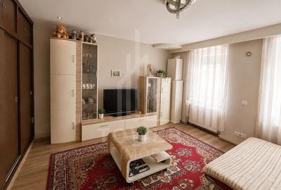 Apartament cu 3 camere în Central