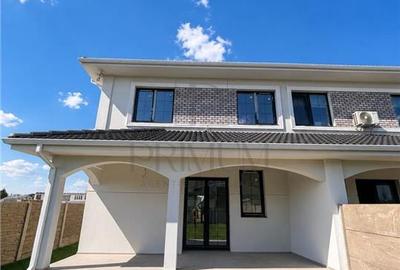 Duplex cu 5 camere cu Canalizare în Moșnița Nouă - 3