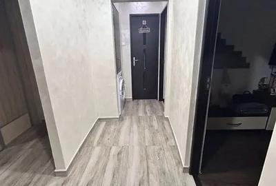 Apartament cu 2 camere decomandat în Micro 13 - 2