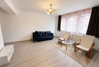Apartament cu 2 camere semidecomandat, mobilat în Florești
