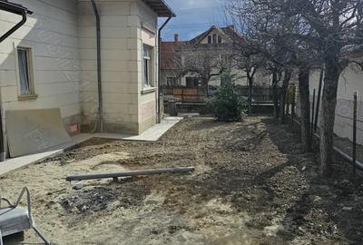 Casă cu Teren 400 Mp în Central - 3