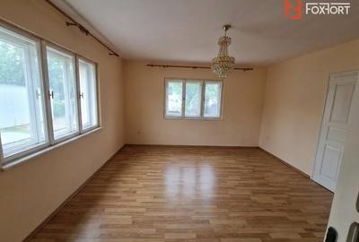 Casă individuală cu 3 camere cu Teren 2096 Mp în Ianova - 2