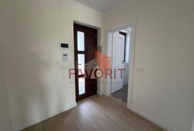 Duplex cu 5 camere cu Canalizare în Dumbrăvița - 4