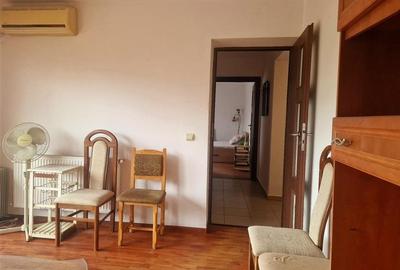 Apartament cu 3 camere decomandat, mobilat în Prelungirea Ghencea - 2