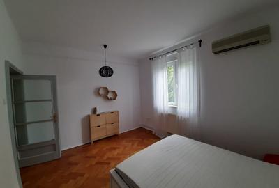 Apartament cu 3 camere decomandat în Bucureștii Noi - 1