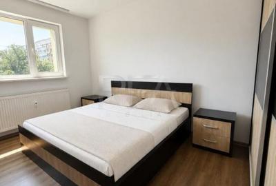 Apartament cu 4 camere semidecomandat în Drumul Taberei