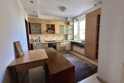 Apartament cu 3 camere decomandat, mobilat în Primăverii - 5