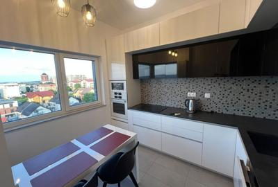 Apartament cu 3 camere decomandat, mobilat în Bună Ziua