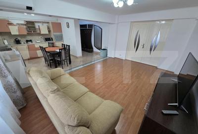 Apartament cu 4 camere decomandat, mobilat în Ultracentral
