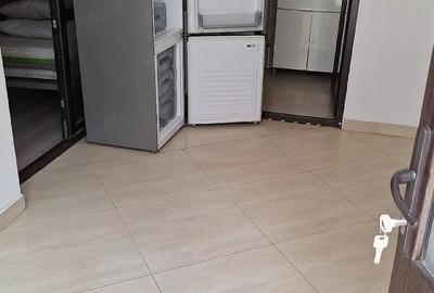 Casă cu Teren 350 Mp în Central - 2