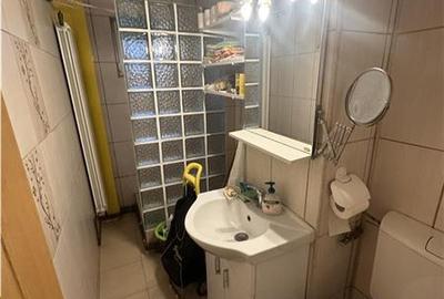 Apartament cu 2 camere semidecomandat în Circumvalațiunii - 8