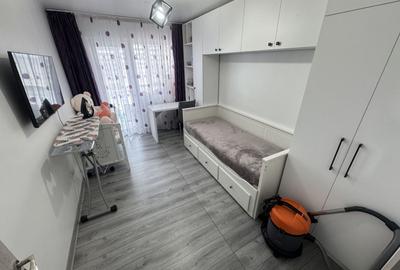 Apartament cu 3 camere decomandat, mobilat în Km 4-5 - 6