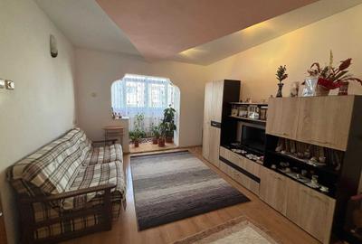 Apartament cu 2 camere decomandat în Central - 1