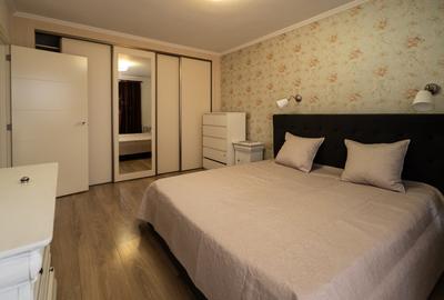 Apartament cu 4 camere decomandat, mobilat în Baciu