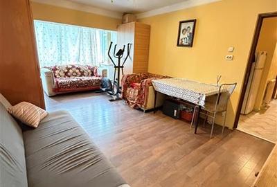 Apartament cu 2 camere decomandat în Răcădău