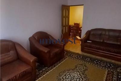 Apartament cu 3 camere în Micro 15 - 8