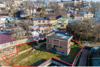 Casă individuală cu 5 camere cu Teren 678 Mp în Păcurari - 2