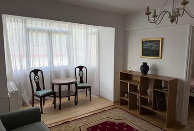 Apartament cu 2 camere semidecomandat, mobilat în Floreasca