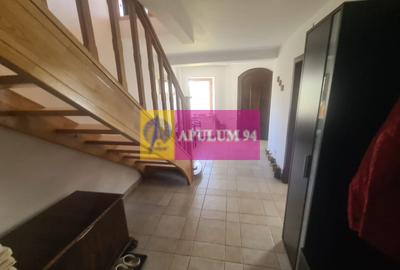 Casă individuală cu 9 camere cu Canalizare în Capul Câmpului - 7