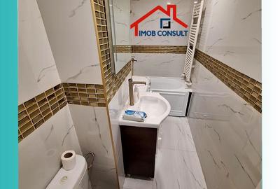 Apartament cu 3 camere decomandat în Mioriței