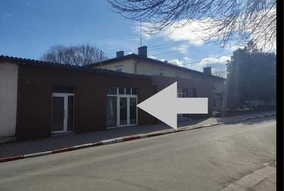Spațiu comercial, de 120 mp, în Central - 1