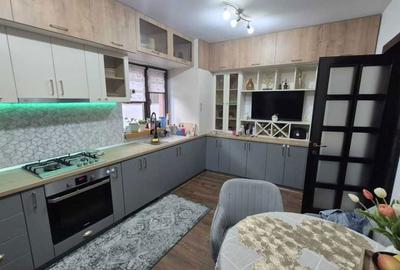 Casă cu 4 camere în Valea Adâncă - 7