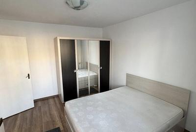 Apartament cu 3 camere decomandat în Militari
