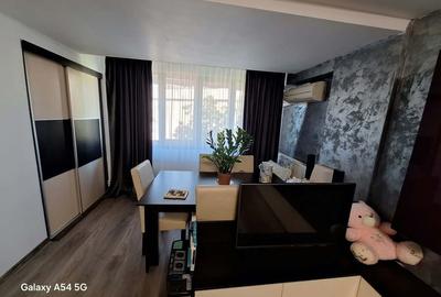 Apartament cu 2 camere decomandat în Popoveni