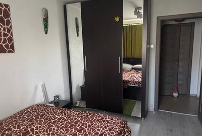 Apartament cu 3 camere decomandat în Central - 1
