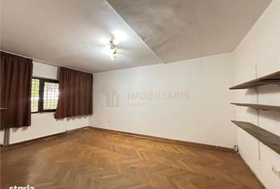 Spațiu comercial, de 202 mp, în Central - 2