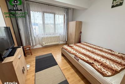 Apartament cu 2 camere decomandat în Podul de Piatră