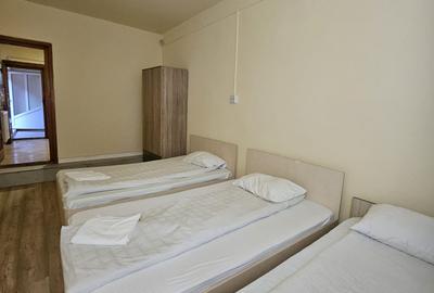 Apartament cu 4 camere decomandat în Orașul Nou